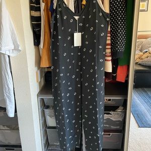 The Great. Sleep romper black antique floral size 1